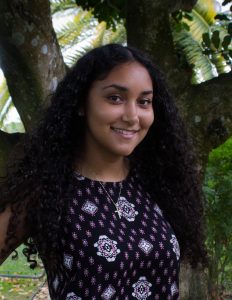  Liarra Thompson, Front Desk Staff at Wellington Center for Laser Dentistry